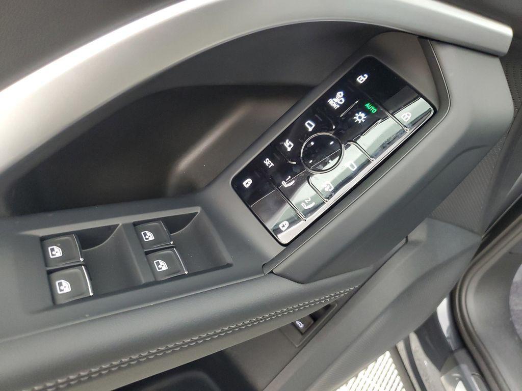 new 2025 Audi Q5 car, priced at $56,259