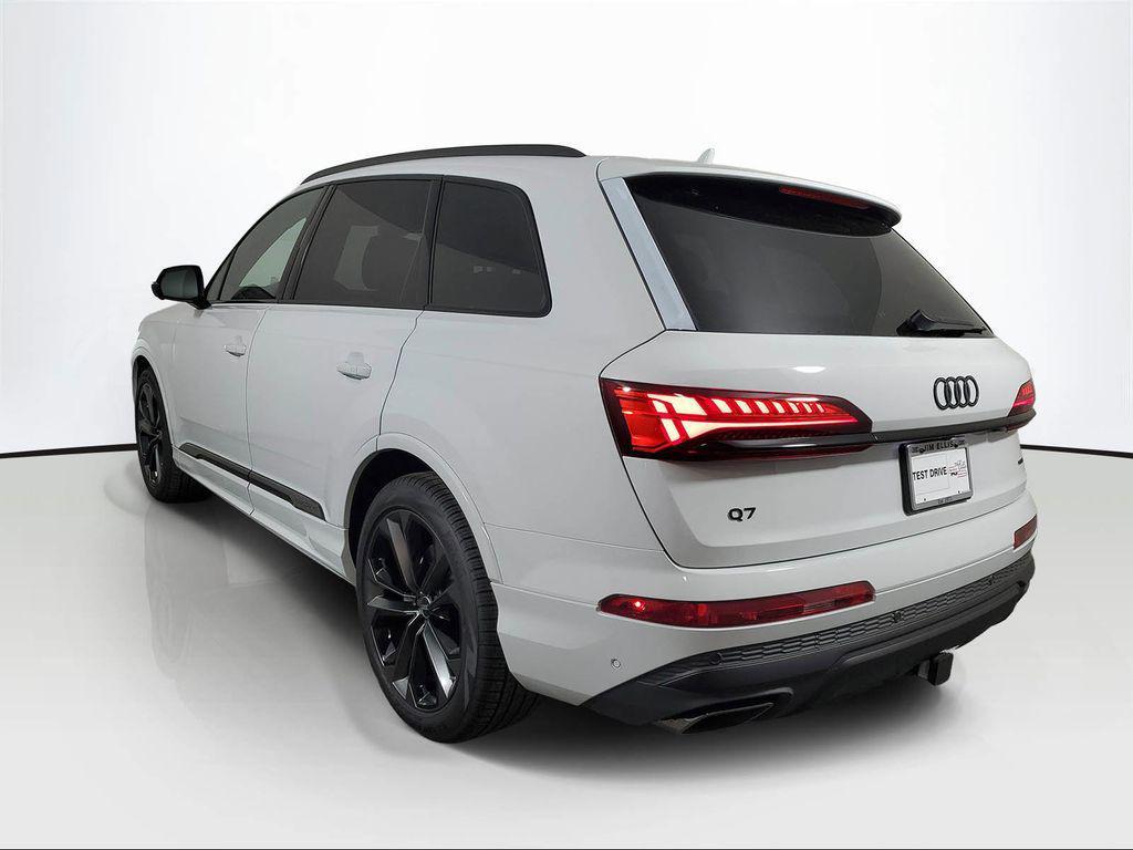 new 2026 Audi Q7 car, priced at $74,632