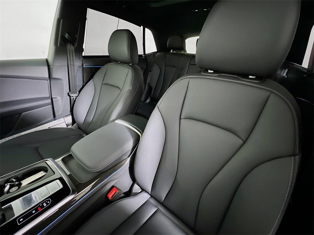 new 2026 Audi Q8 car, priced at $82,094