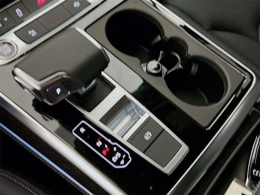 new 2026 Audi Q7 car, priced at $69,483