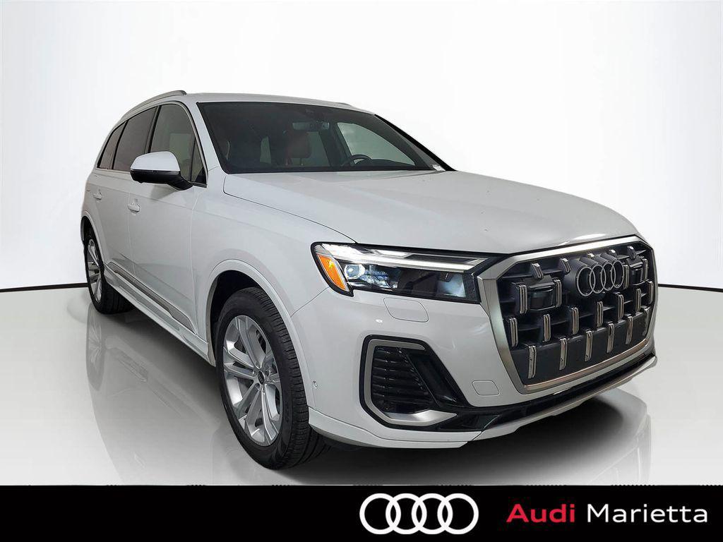 used 2025 Audi Q7 car, priced at $43,949