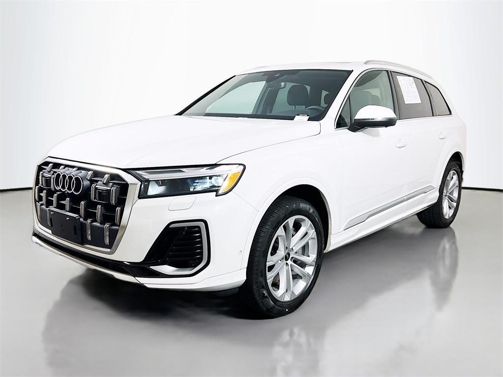 used 2025 Audi Q7 car, priced at $50,365