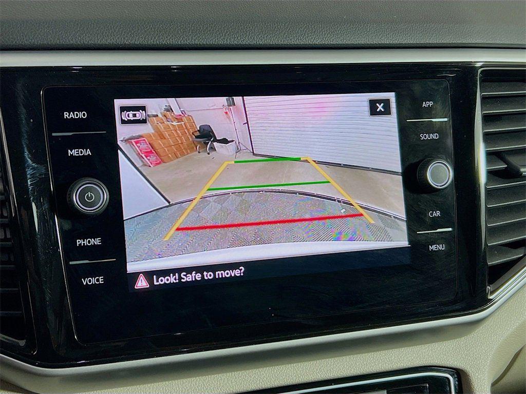 used 2023 Volkswagen Atlas car, priced at $24,549