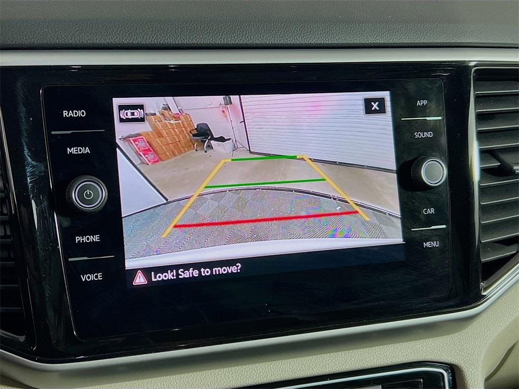 used 2023 Volkswagen Atlas car, priced at $24,549