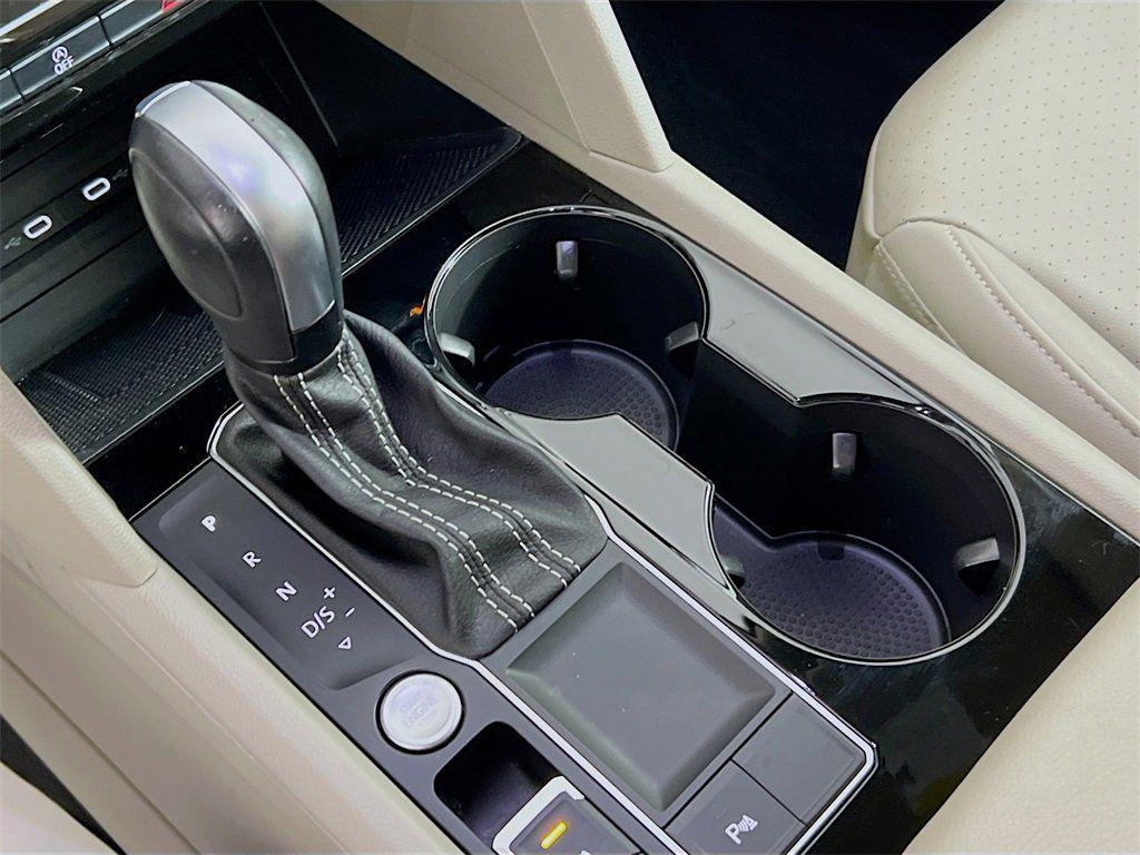 used 2023 Volkswagen Atlas car, priced at $24,549