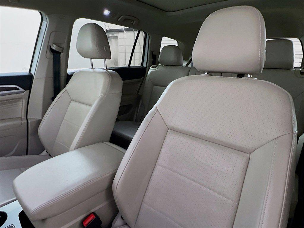 used 2023 Volkswagen Atlas car, priced at $24,549