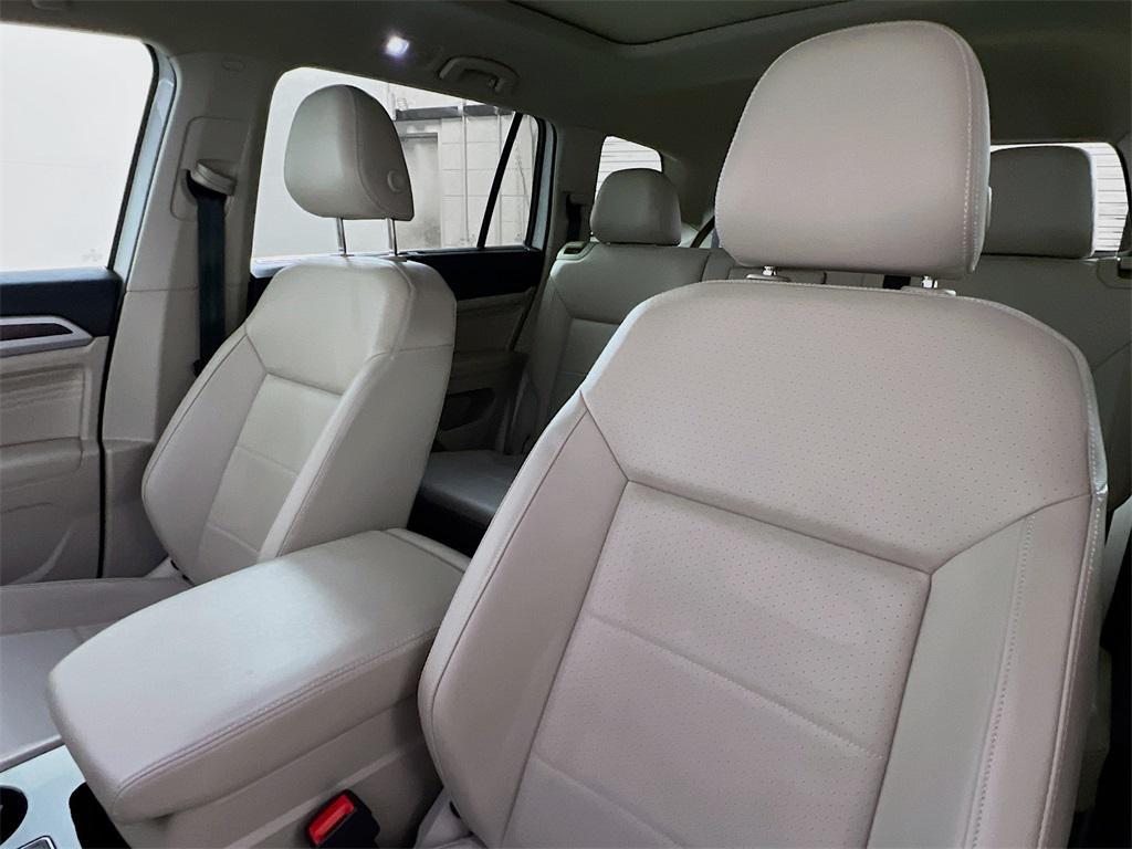 used 2023 Volkswagen Atlas car, priced at $24,549