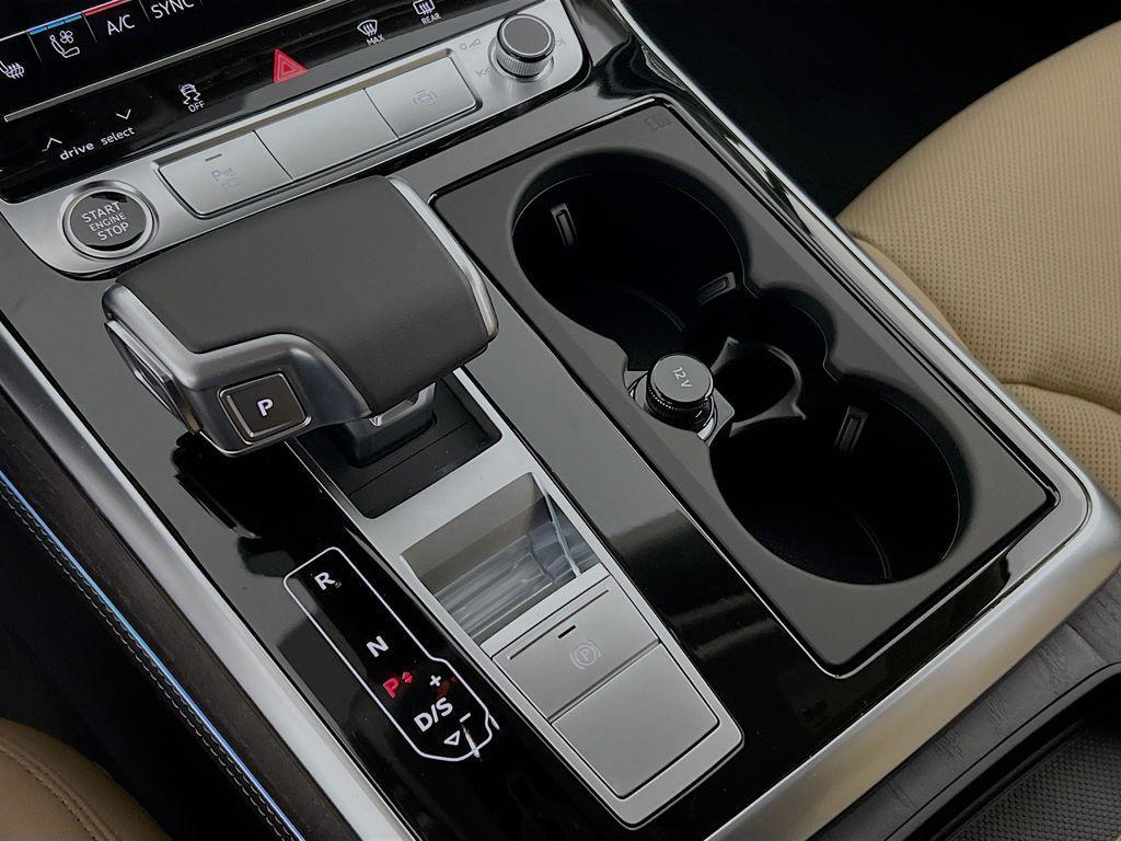 new 2026 Audi Q7 car, priced at $75,055