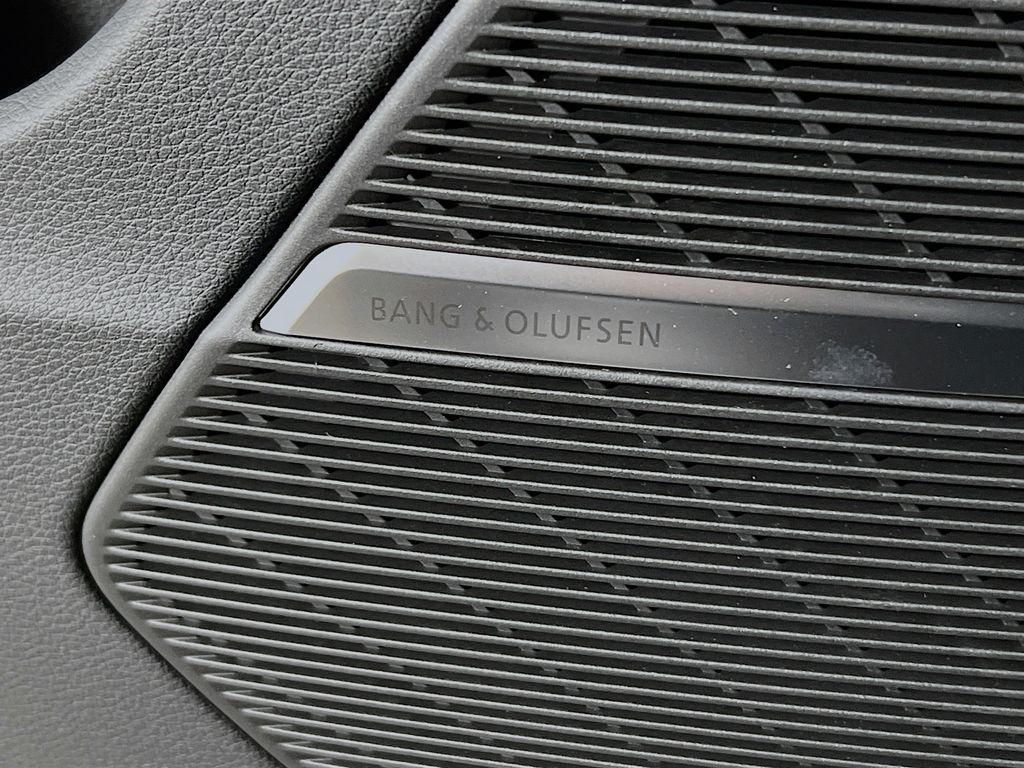 new 2026 Audi Q7 car, priced at $75,055