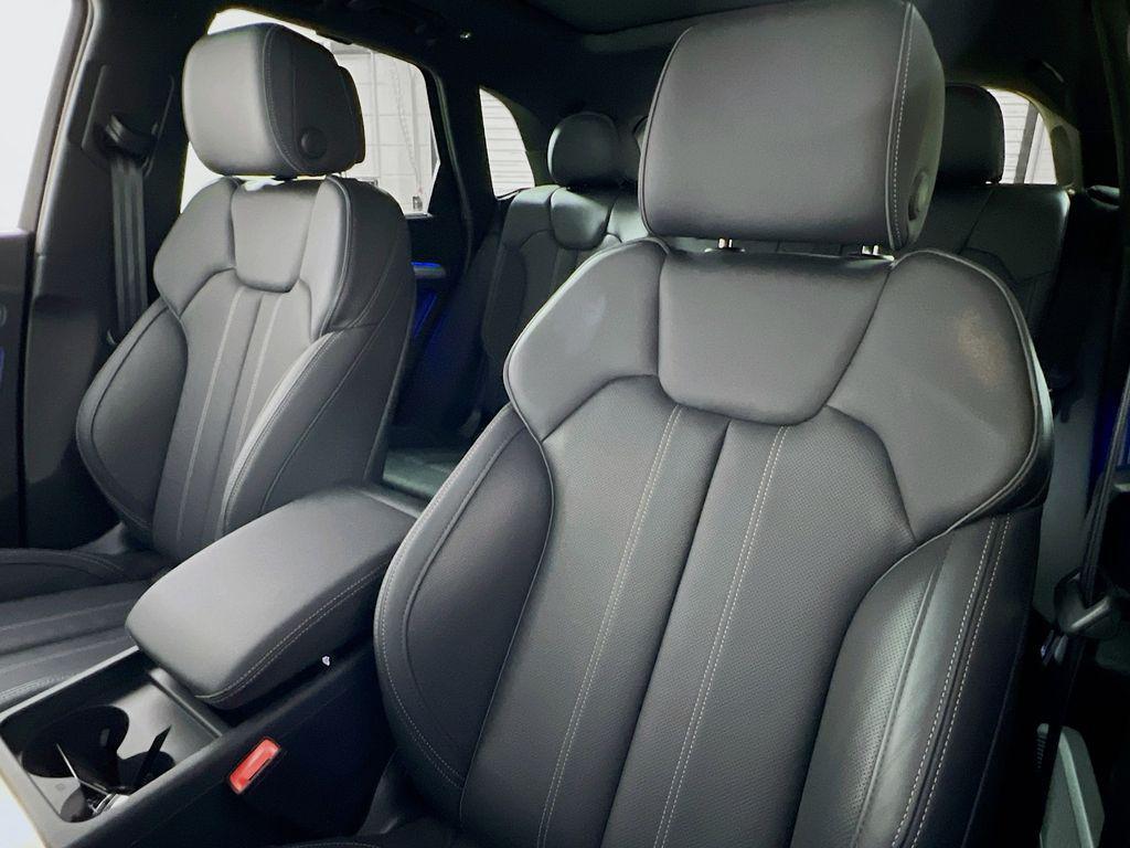 used 2025 Audi Q5 car, priced at $42,989