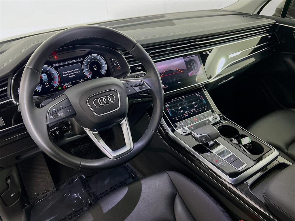 used 2023 Audi Q7 car, priced at $35,549