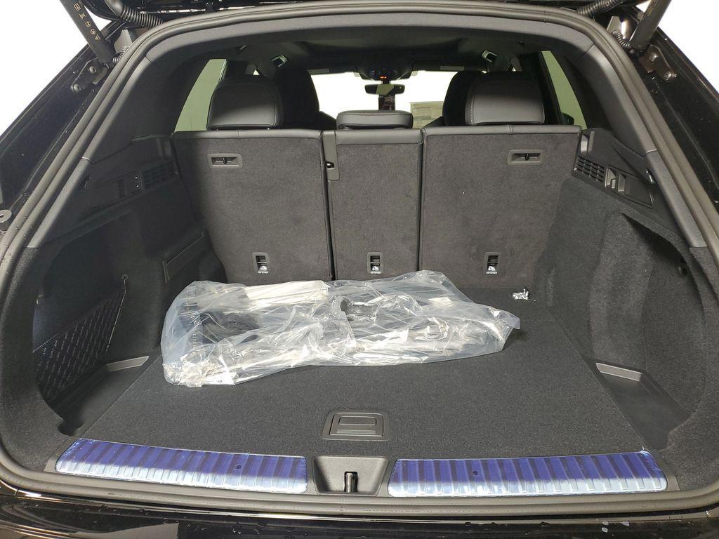 new 2026 Audi SQ5 car, priced at $72,889