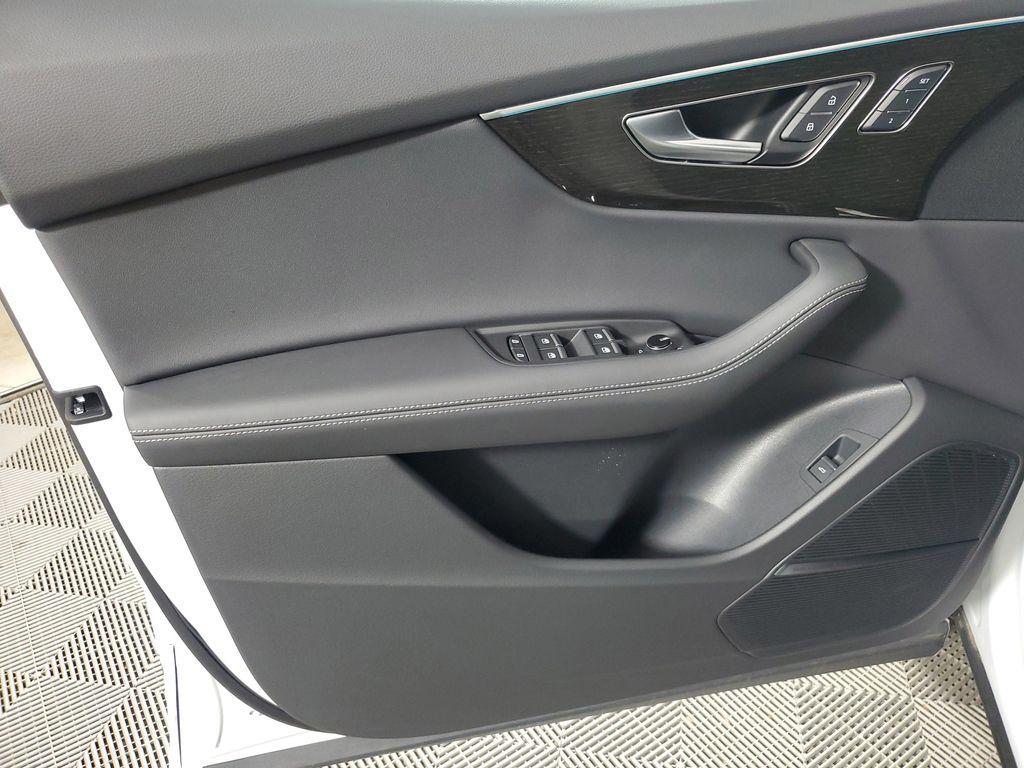 new 2026 Audi Q8 car, priced at $80,336