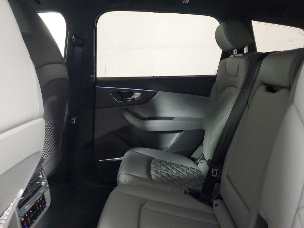 new 2026 Audi SQ7 car, priced at $103,115