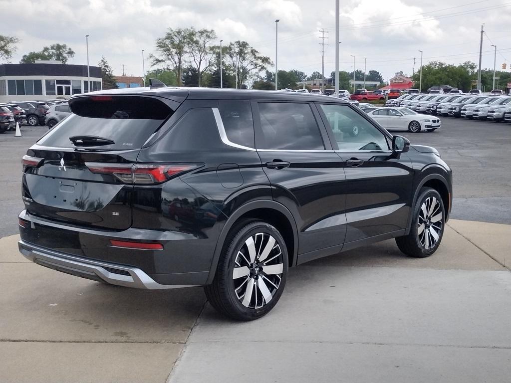 new 2025 Mitsubishi Outlander car, priced at $35,500