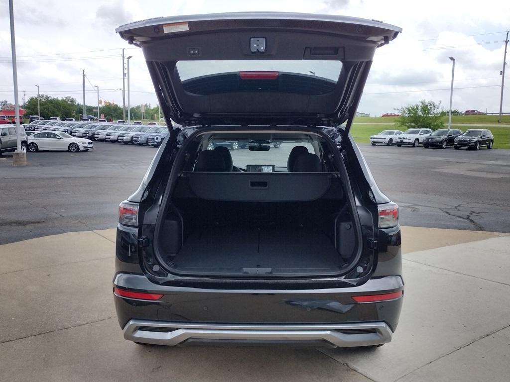 new 2025 Mitsubishi Outlander car, priced at $35,500