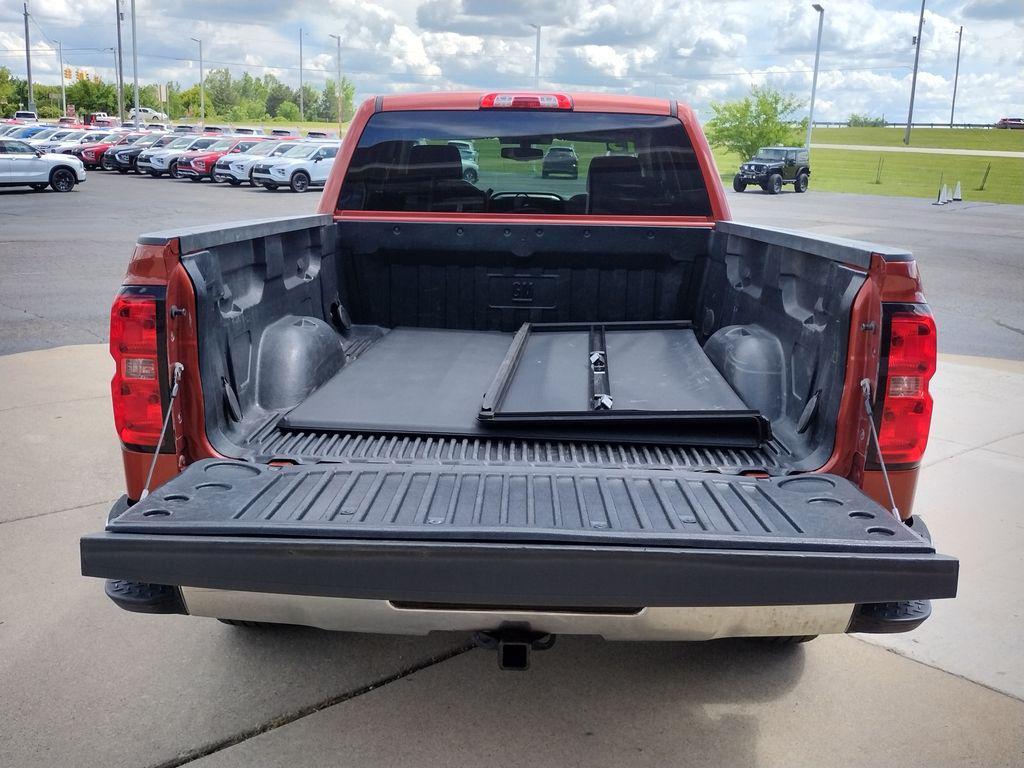 used 2015 Chevrolet Silverado 1500 car, priced at $15,304