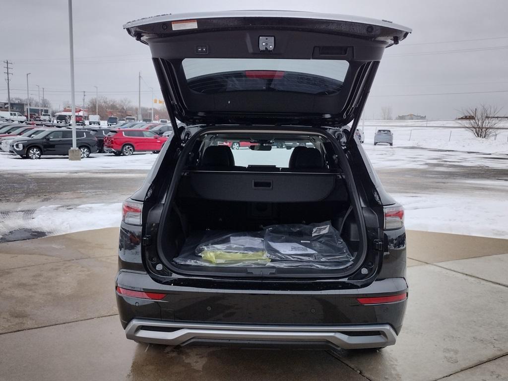 new 2026 Mitsubishi Outlander car, priced at $40,000