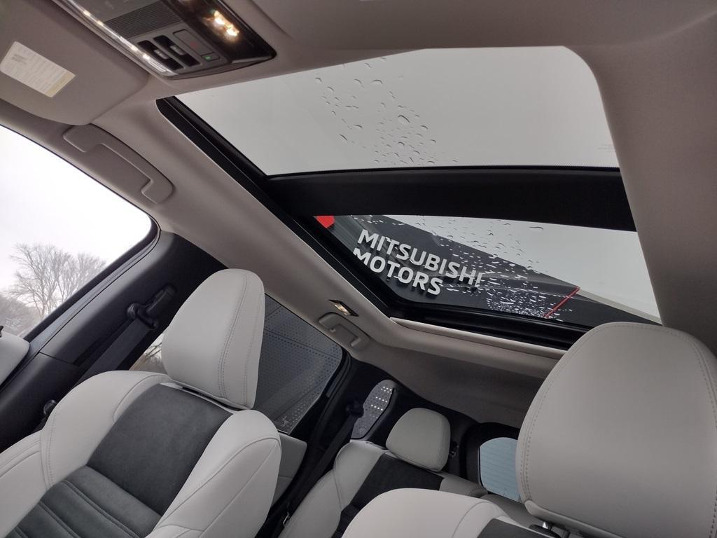 new 2026 Mitsubishi Outlander car, priced at $39,500