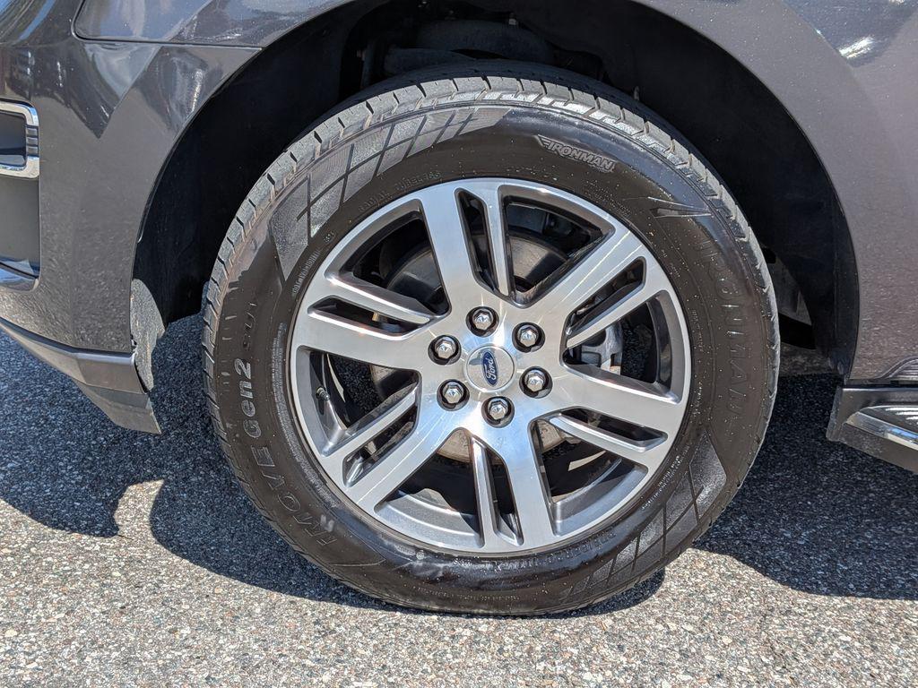 used 2023 Ford Expedition car, priced at $36,899