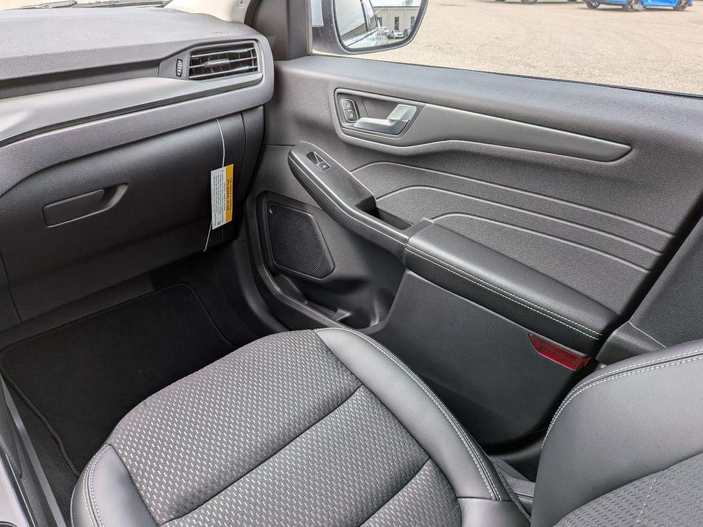 new 2026 Ford Escape PHEV car, priced at $32,455