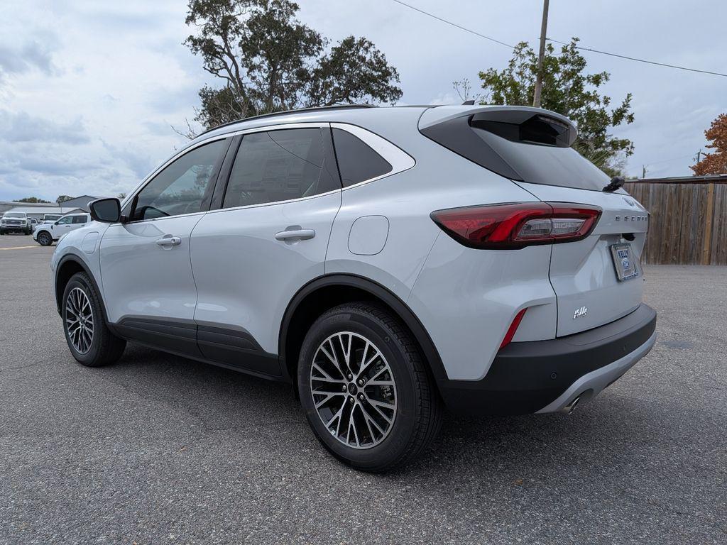 new 2026 Ford Escape PHEV car, priced at $32,455