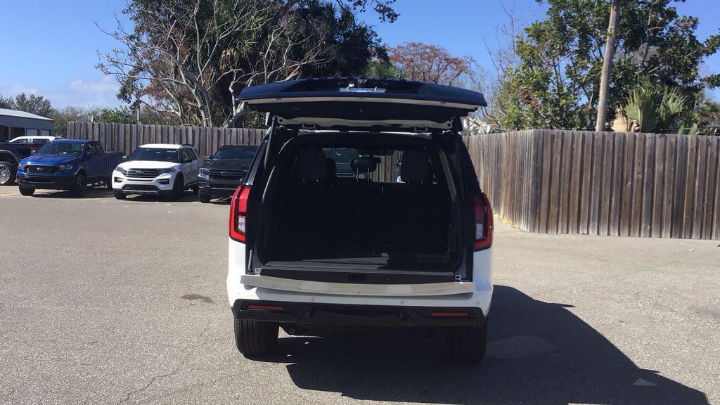 new 2025 Ford Expedition car, priced at $86,963