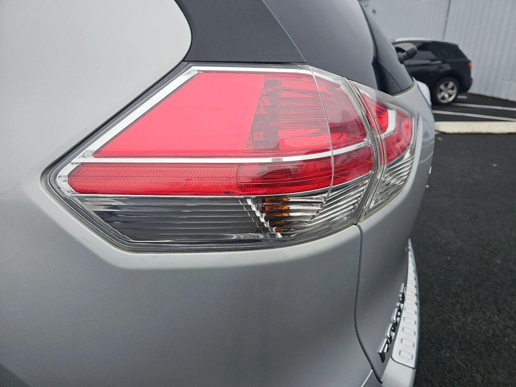 used 2016 Nissan Rogue car, priced at $9,997