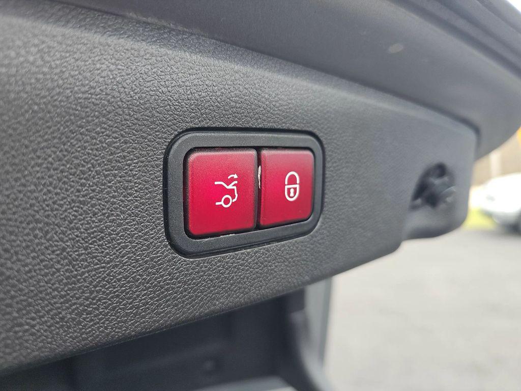 used 2014 Mercedes-Benz E-Class car, priced at $11,299