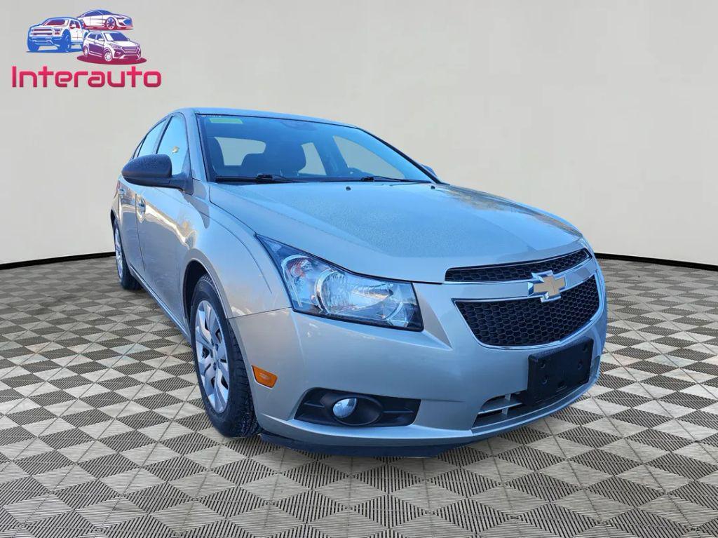 used 2014 Chevrolet Cruze car, priced at $6,499