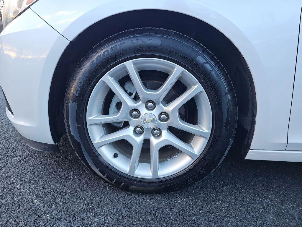 used 2015 Chevrolet Malibu car, priced at $8,499