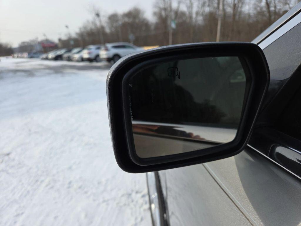 used 2008 Lincoln MKZ car, priced at $6,999