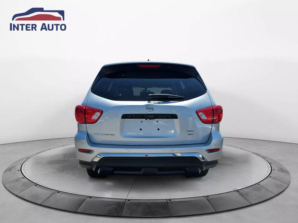 used 2018 Nissan Pathfinder car, priced at $10,499