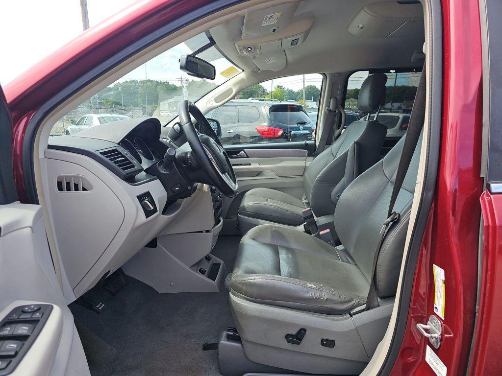 used 2011 Volkswagen Routan car, priced at $6,899