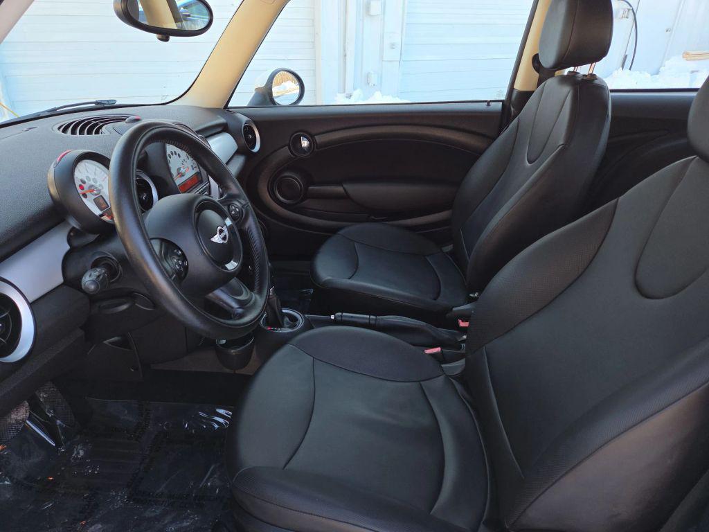 used 2013 MINI Hardtop car, priced at $5,999