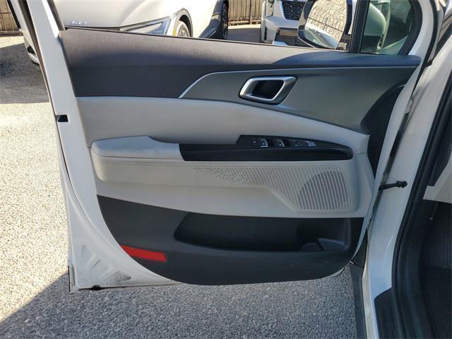 used 2024 Kia Carnival car, priced at $31,988