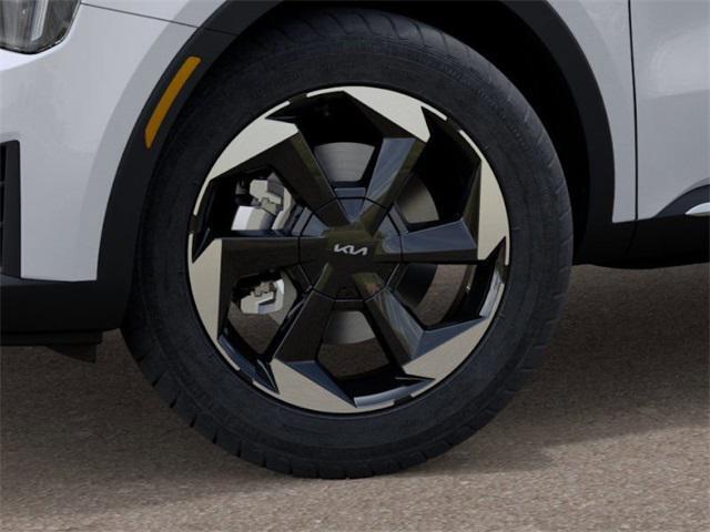 new 2026 Kia Sorento Hybrid car, priced at $40,565