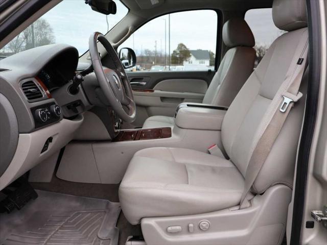 used 2014 Chevrolet Suburban car, priced at $12,995