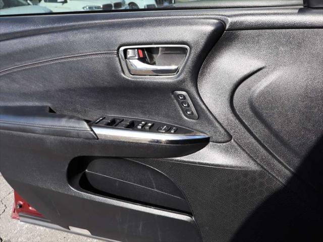 used 2013 Toyota Avalon Hybrid car, priced at $11,995