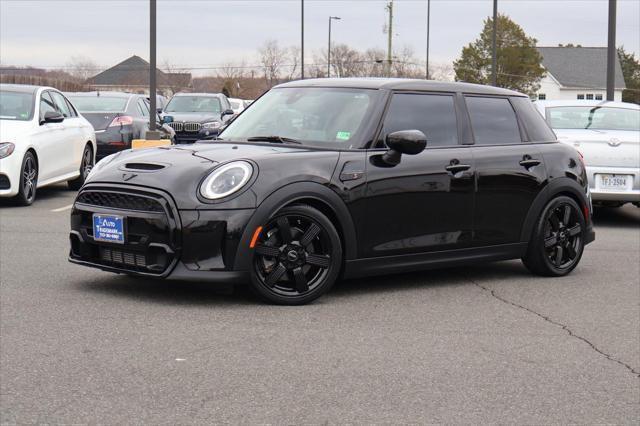 used 2022 MINI Hardtop car, priced at $22,995