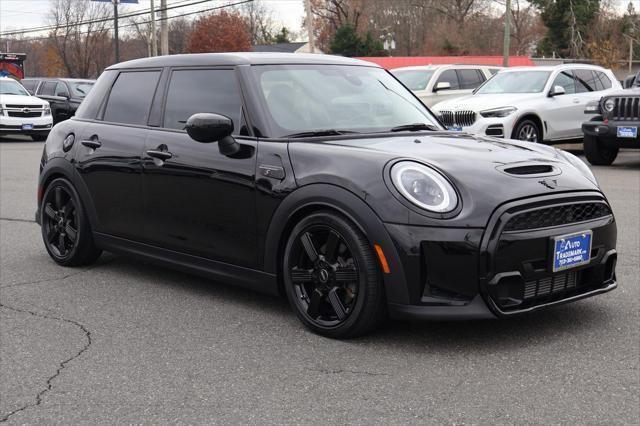 used 2022 MINI Hardtop car, priced at $22,995