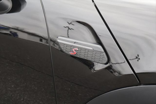 used 2022 MINI Hardtop car, priced at $22,995