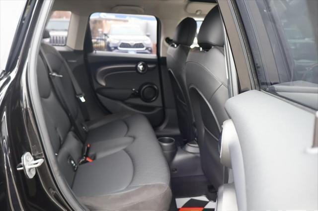 used 2022 MINI Hardtop car, priced at $22,995