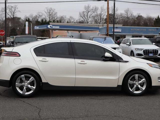 used 2014 Chevrolet Volt car, priced at $8,995
