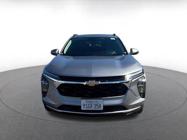 used 2025 Chevrolet Trax car, priced at $19,449