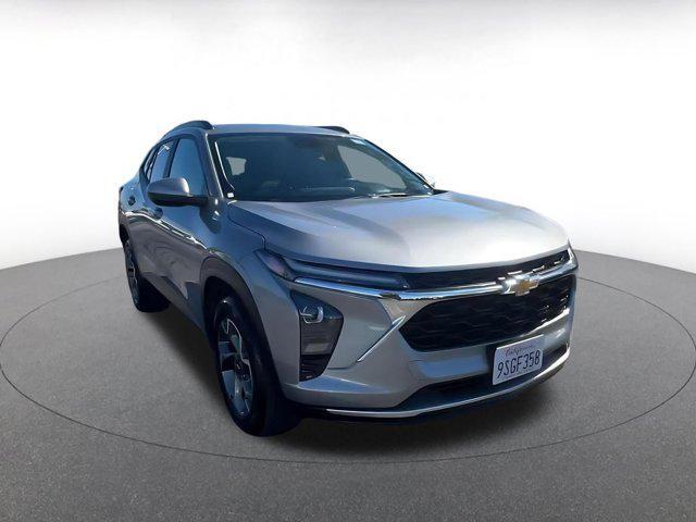 used 2025 Chevrolet Trax car, priced at $19,449