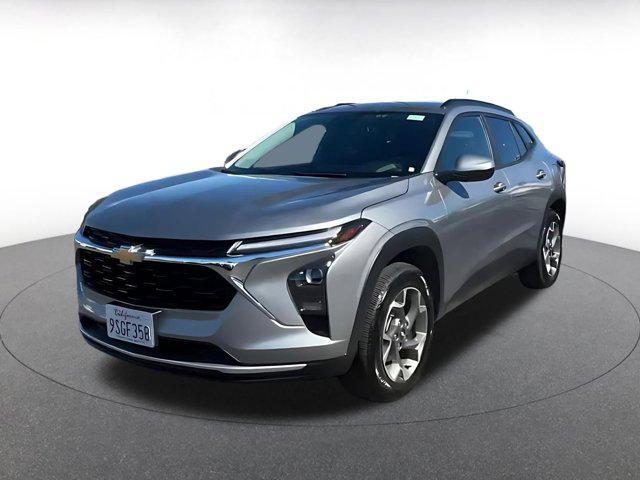 used 2025 Chevrolet Trax car, priced at $19,449