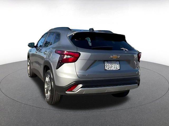 used 2025 Chevrolet Trax car, priced at $18,798