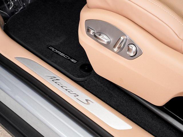 new 2026 Porsche Macan car