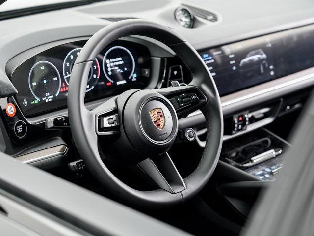 new 2026 Porsche Cayenne car